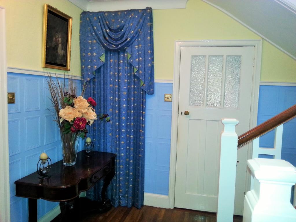 The Dell Dublin Bed & Breakfast Dun Laoghaire Bagian luar foto