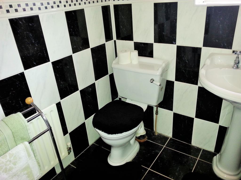 The Dell Dublin Bed & Breakfast Dun Laoghaire Ruang foto