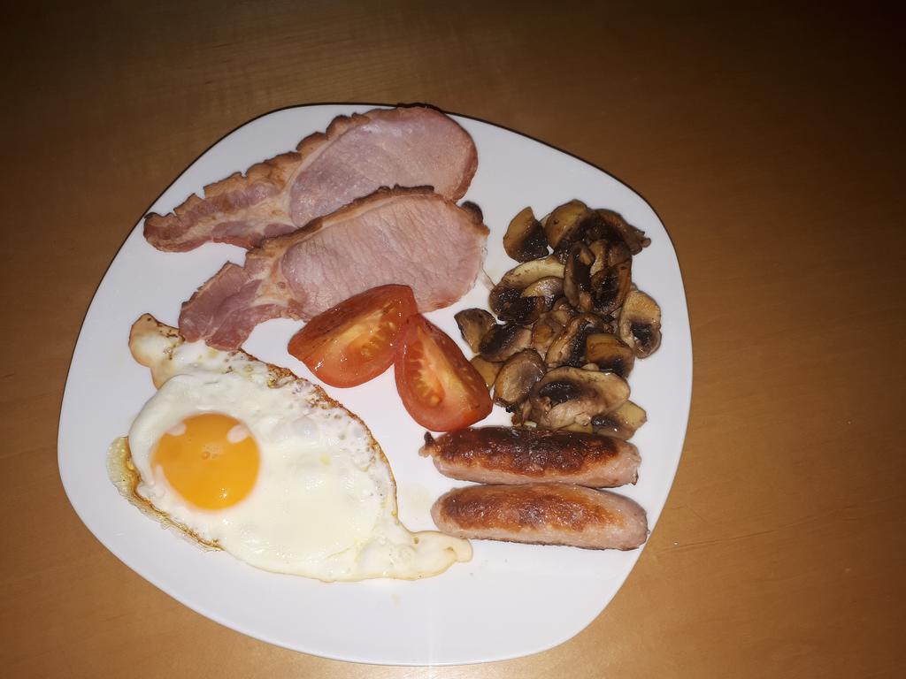 The Dell Dublin Bed & Breakfast Dun Laoghaire Bagian luar foto