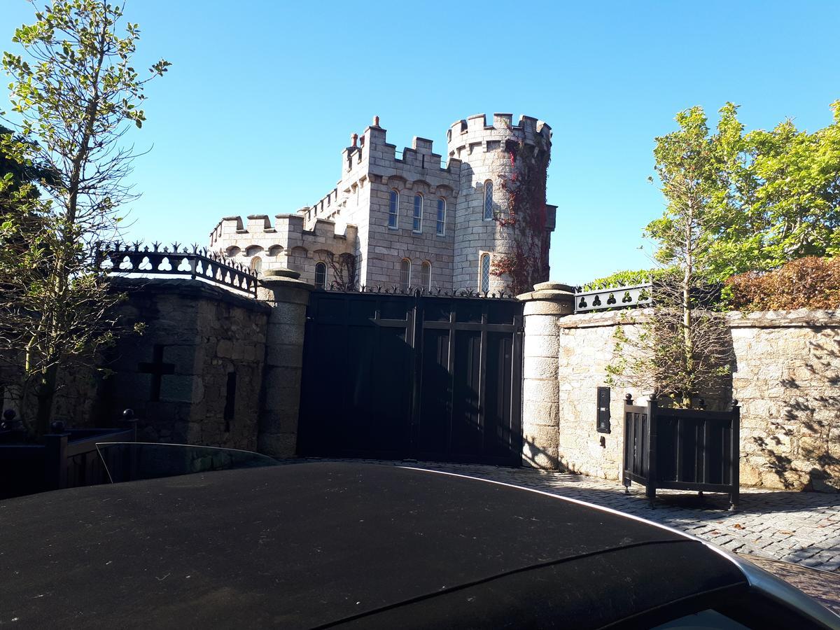 The Dell Dublin Bed & Breakfast Dun Laoghaire Bagian luar foto